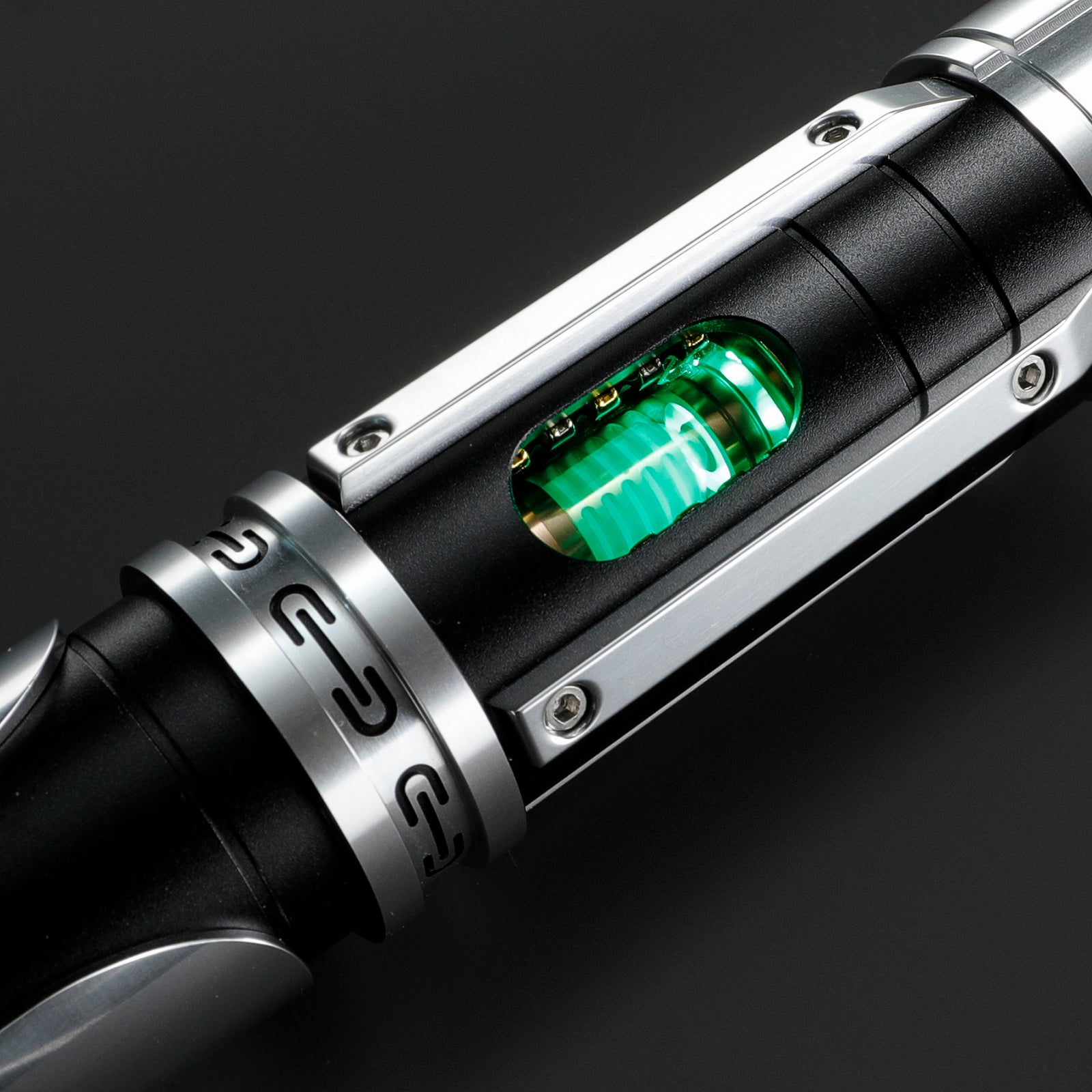 Deluxe Kyber Saber